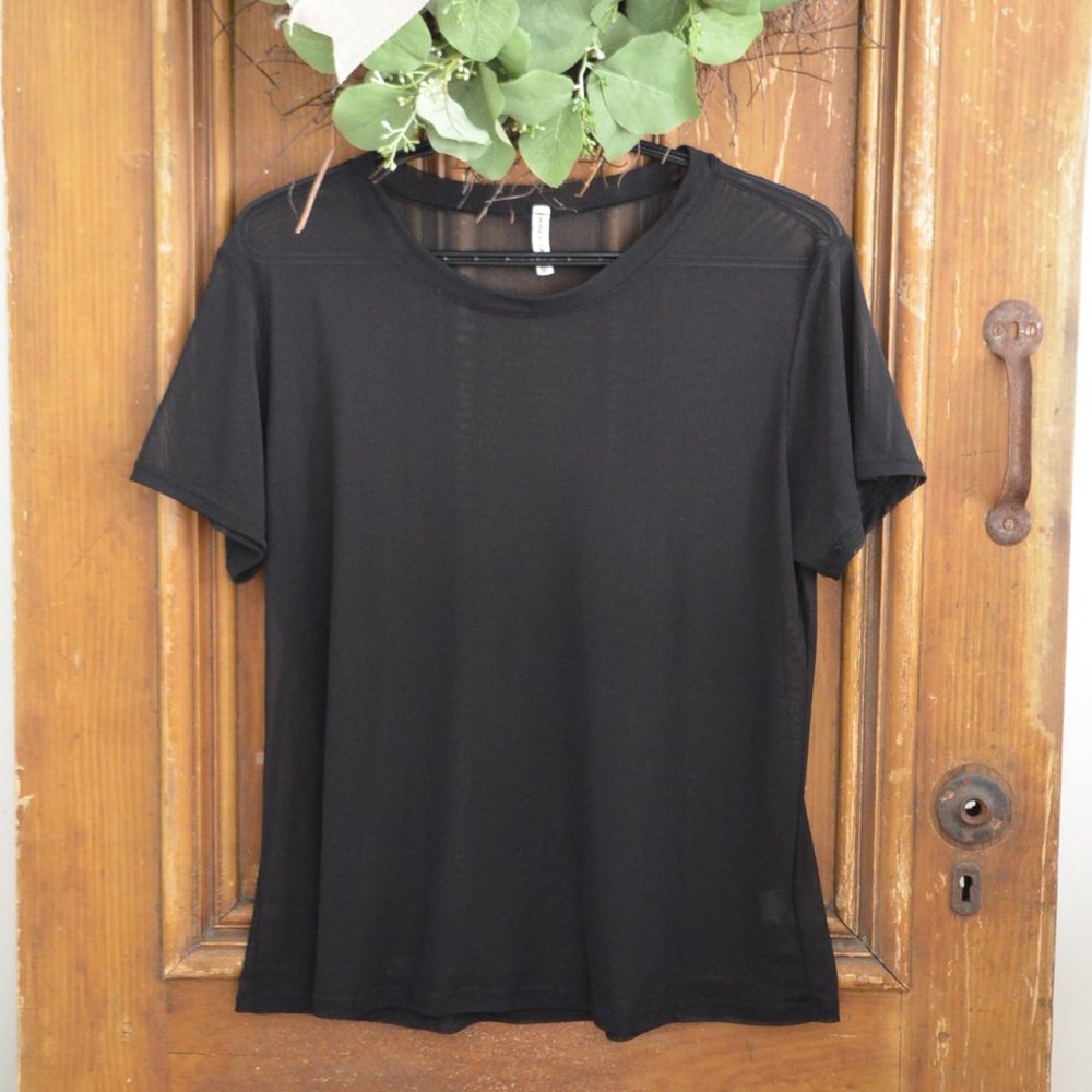 Emma & Sam Sheer Mesh Black Oversize Top Short Sleeve Womens Size XS Indie Goth